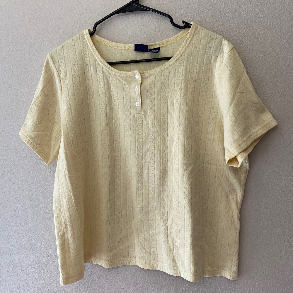 Basic Editions Pastel Yellow Short Sleeve Round Neck Tee XL